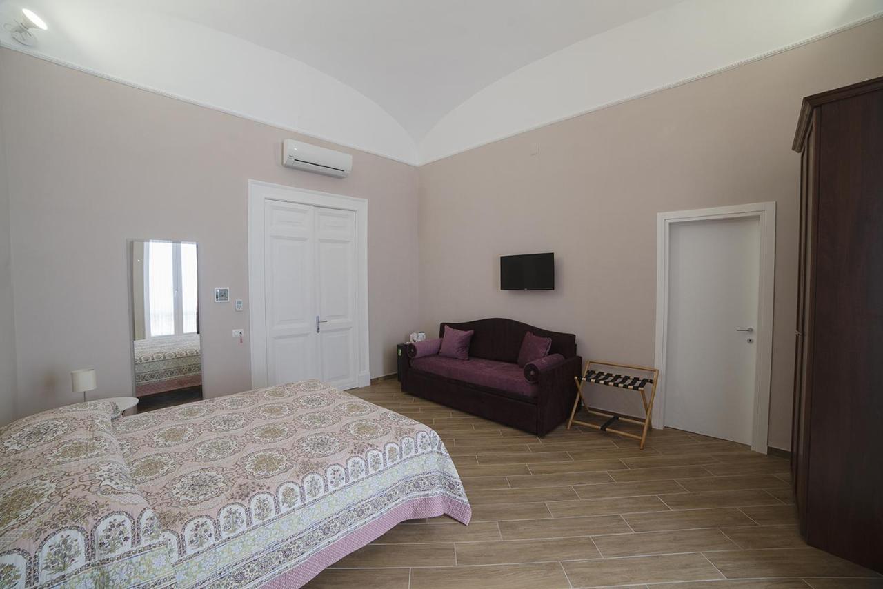 B&B Galleria Principe Di Napoli Luaran gambar