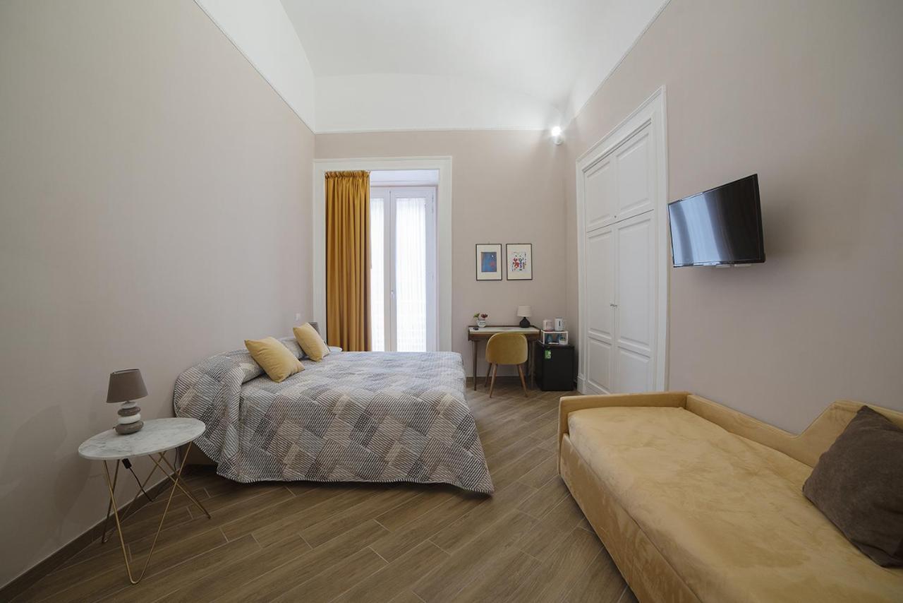 B&B Galleria Principe Di Napoli Luaran gambar