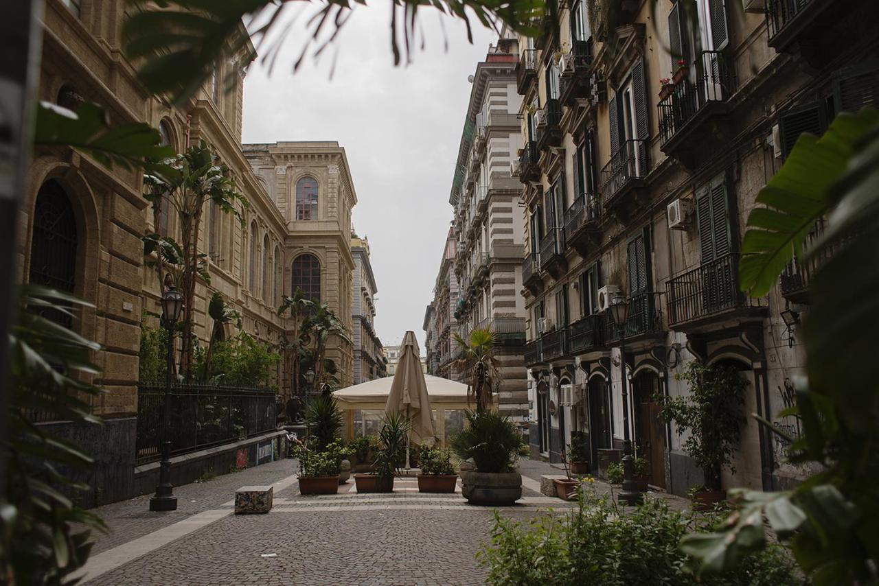 B&B Galleria Principe Di Napoli Luaran gambar